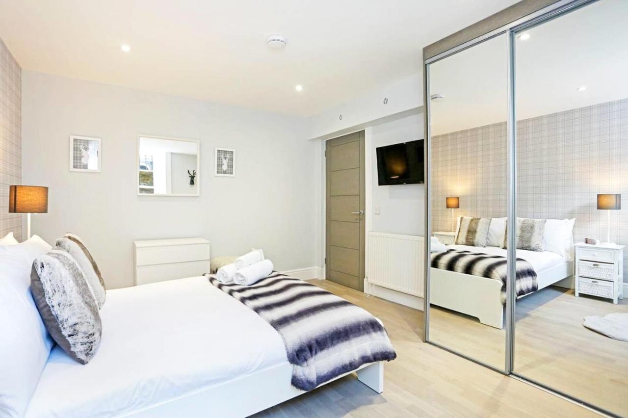 Ultra Modern, Stylish Apartment Next To Princes St Edinburgh Dış mekan fotoğraf