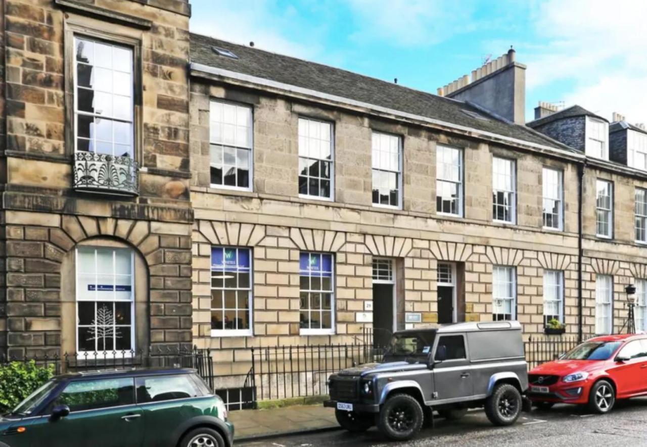 Ultra Modern, Stylish Apartment Next To Princes St Edinburgh Dış mekan fotoğraf